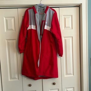 TYR Swim Parka Only Worn Once great condition
